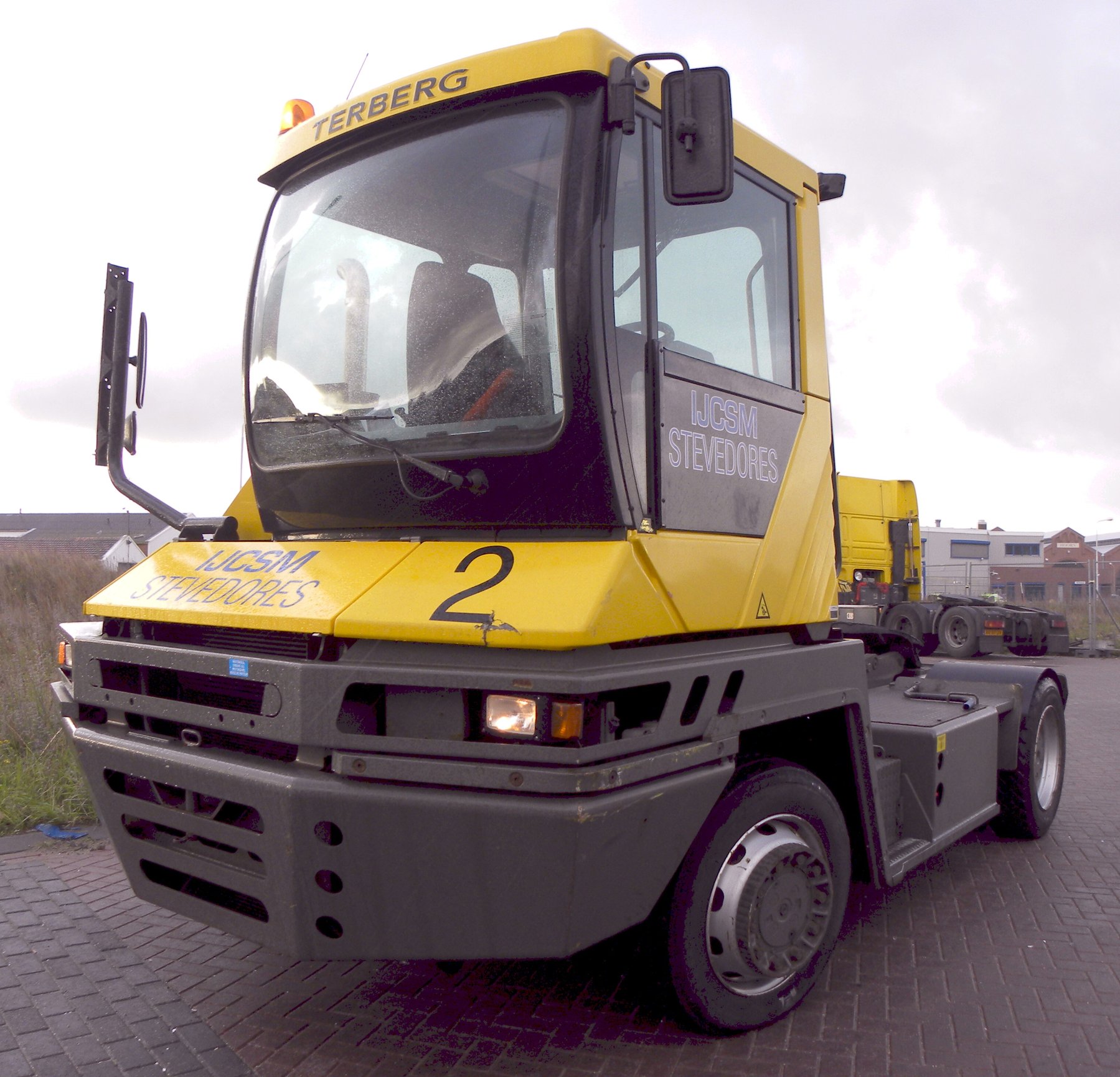 Truck Terberg F 950