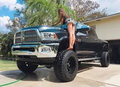 GMC 3500 PICK UP TRUCK