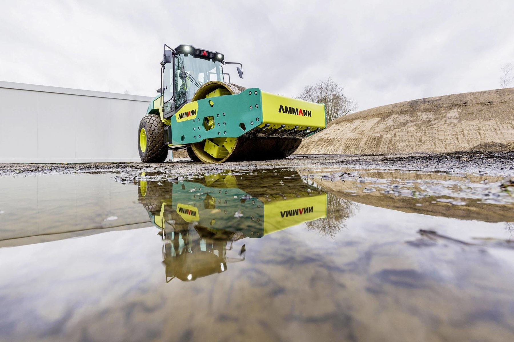 Straßenbaumaschine Ammann ARS 200