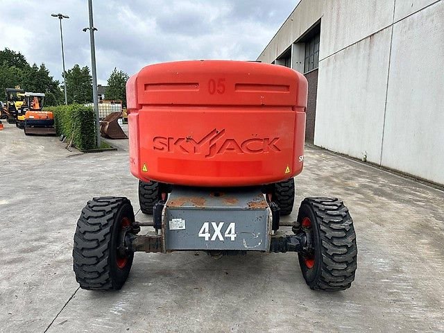 Aerial work platforms Skyjack SJ7135