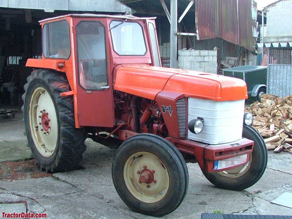 Tractor Renault Master 2