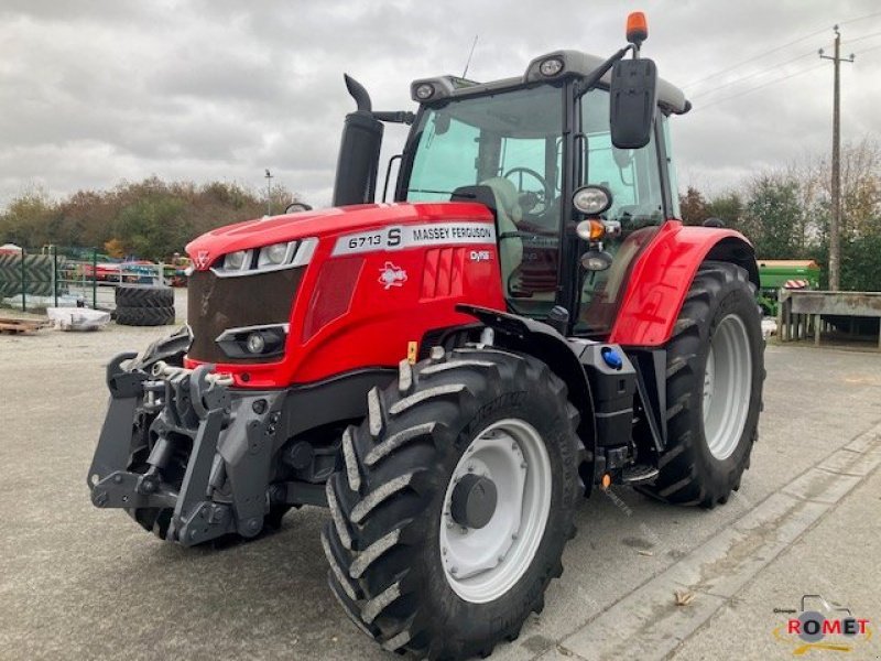 Tractor Massey Ferguson MF 6713S