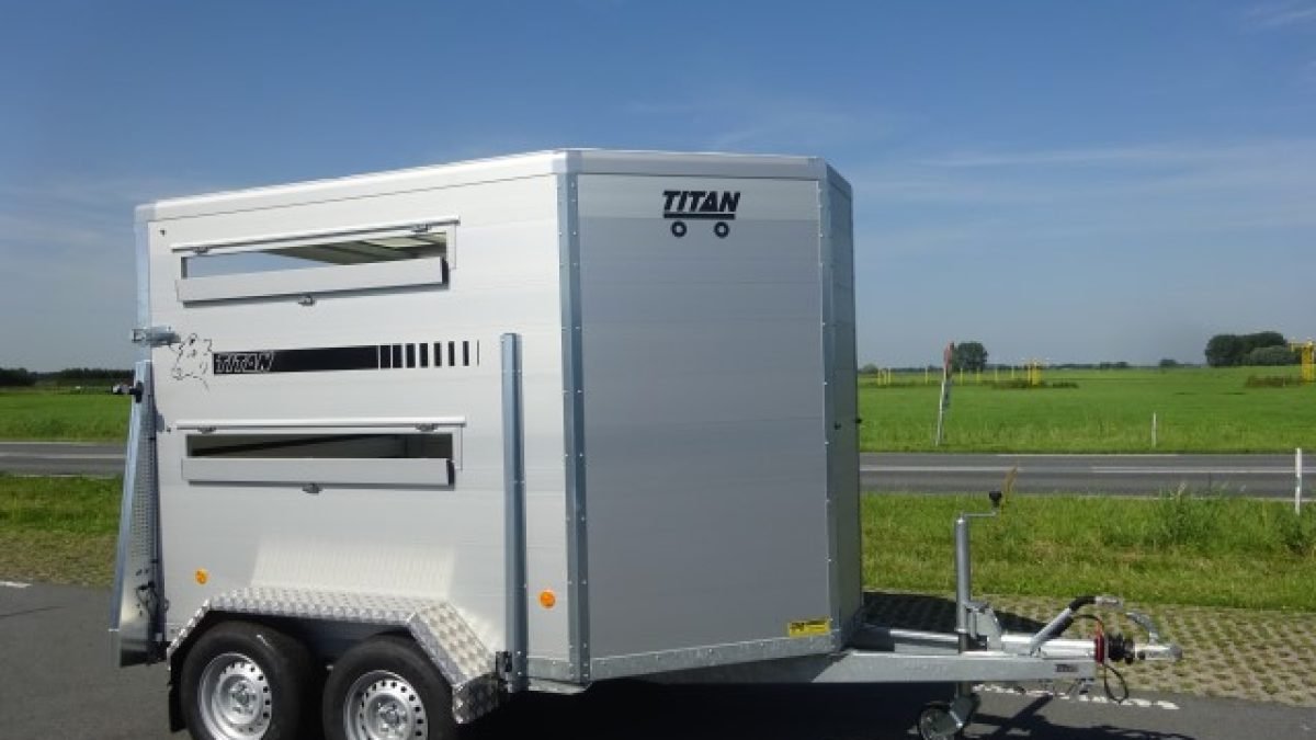Anhänger Titan Jelsum EA10
