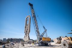 Bauer Duty-cycle cranes