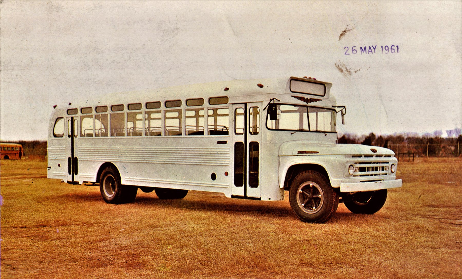 Heavy-duty on-road engines Ford Bluebird Bus