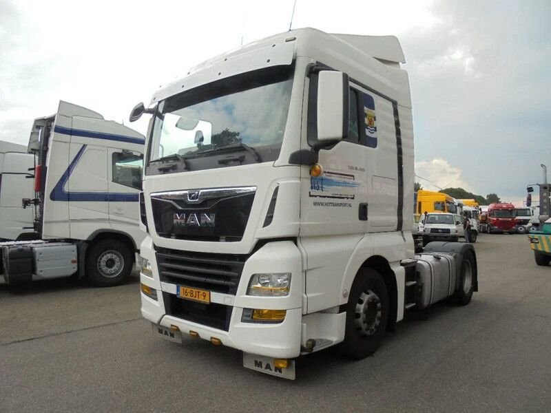 Truck MAN TGX 26.400 6X2-4 BLS