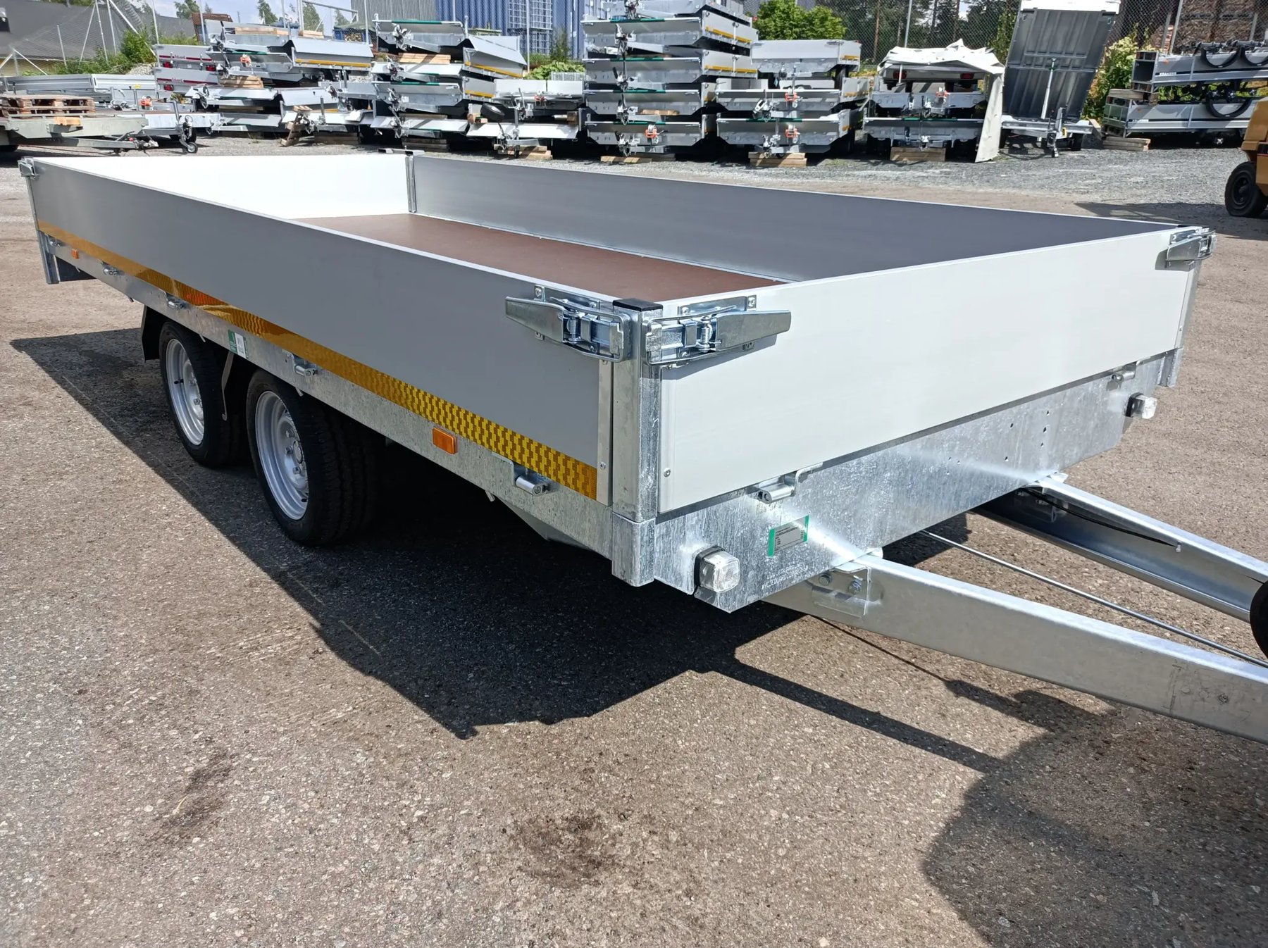 PKW-Anhänger bis 3,5 t Jj Trailer LAVETTI