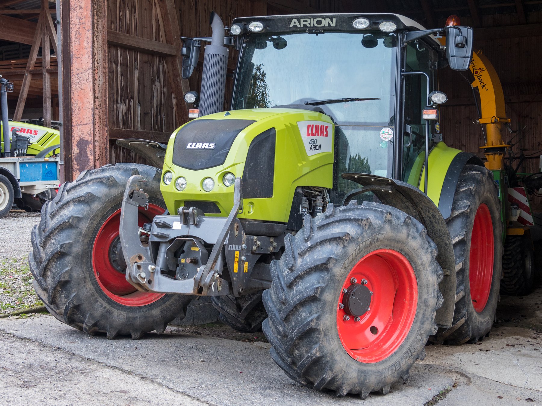 Tractor CLAAS Arion 430