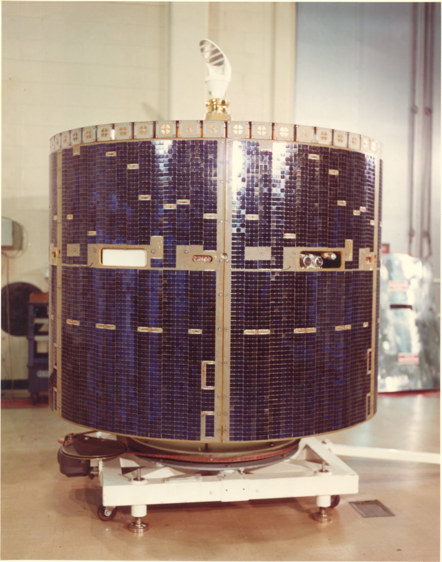 Satellite B342