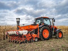 Kubota M6-121 U