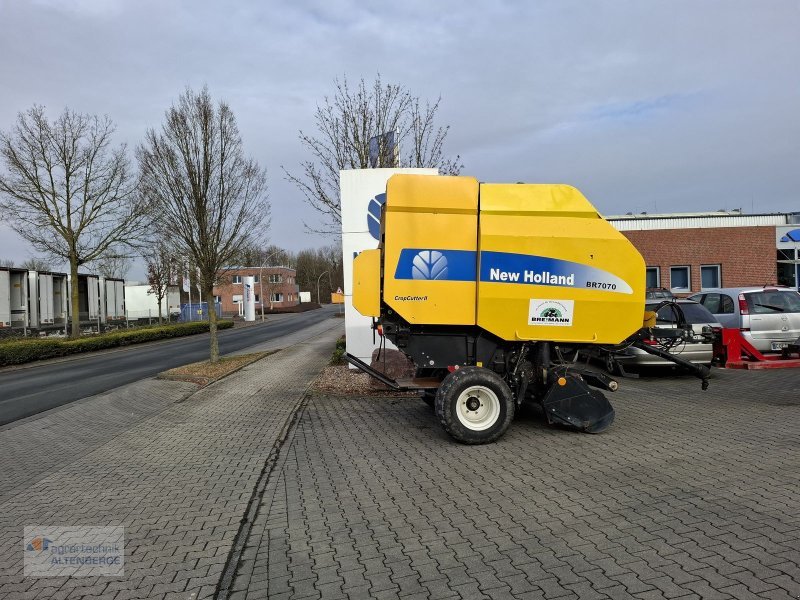 Balers New Holland (CNH) BR730 High-Moisture