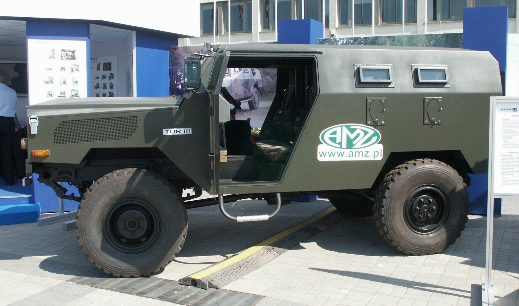 Armoured vehicles AMZ-Kutno Sp. z.o.o. TUR