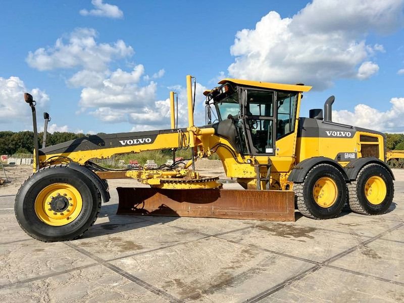Grader Volvo G720
