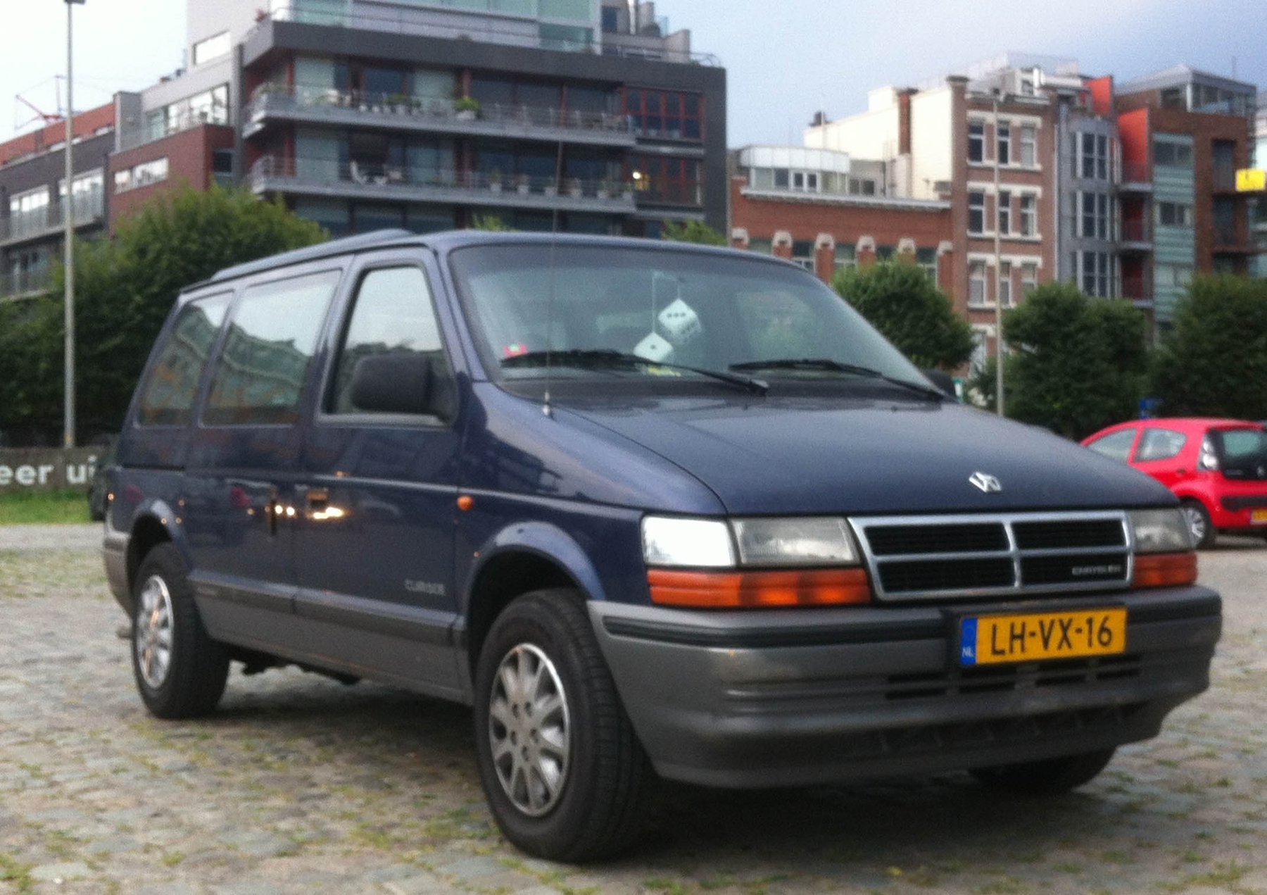 Van Chrysler VOYAGER 2.5I SE VAN