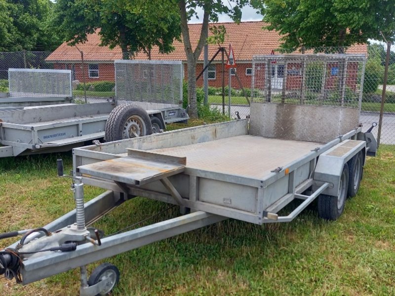 Trailer Aku TP385-DLB