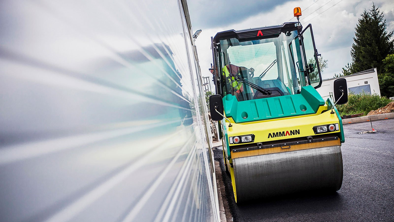 Straßenbaumaschine Ammann ARX 90