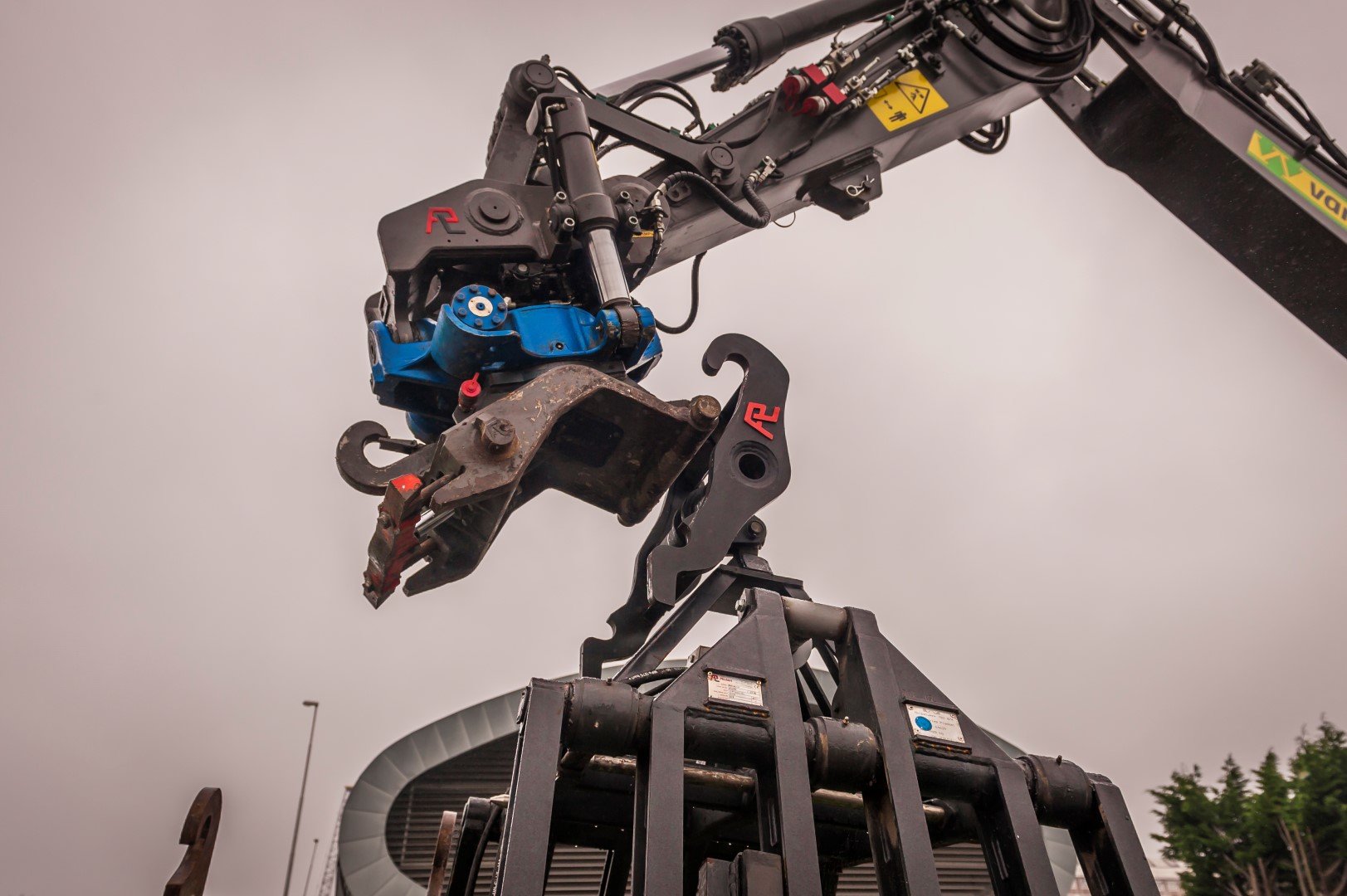 Pladdet Grapple plate and gripper bracket