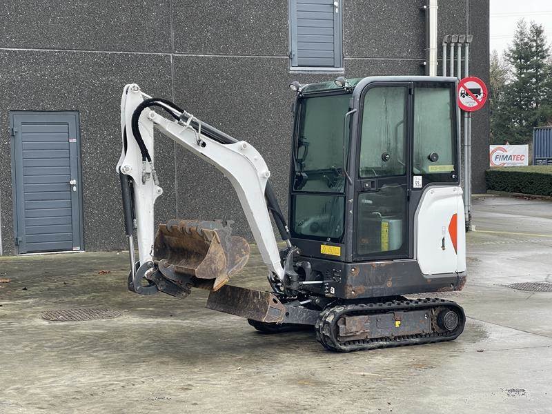Maszyna Bobcat E19