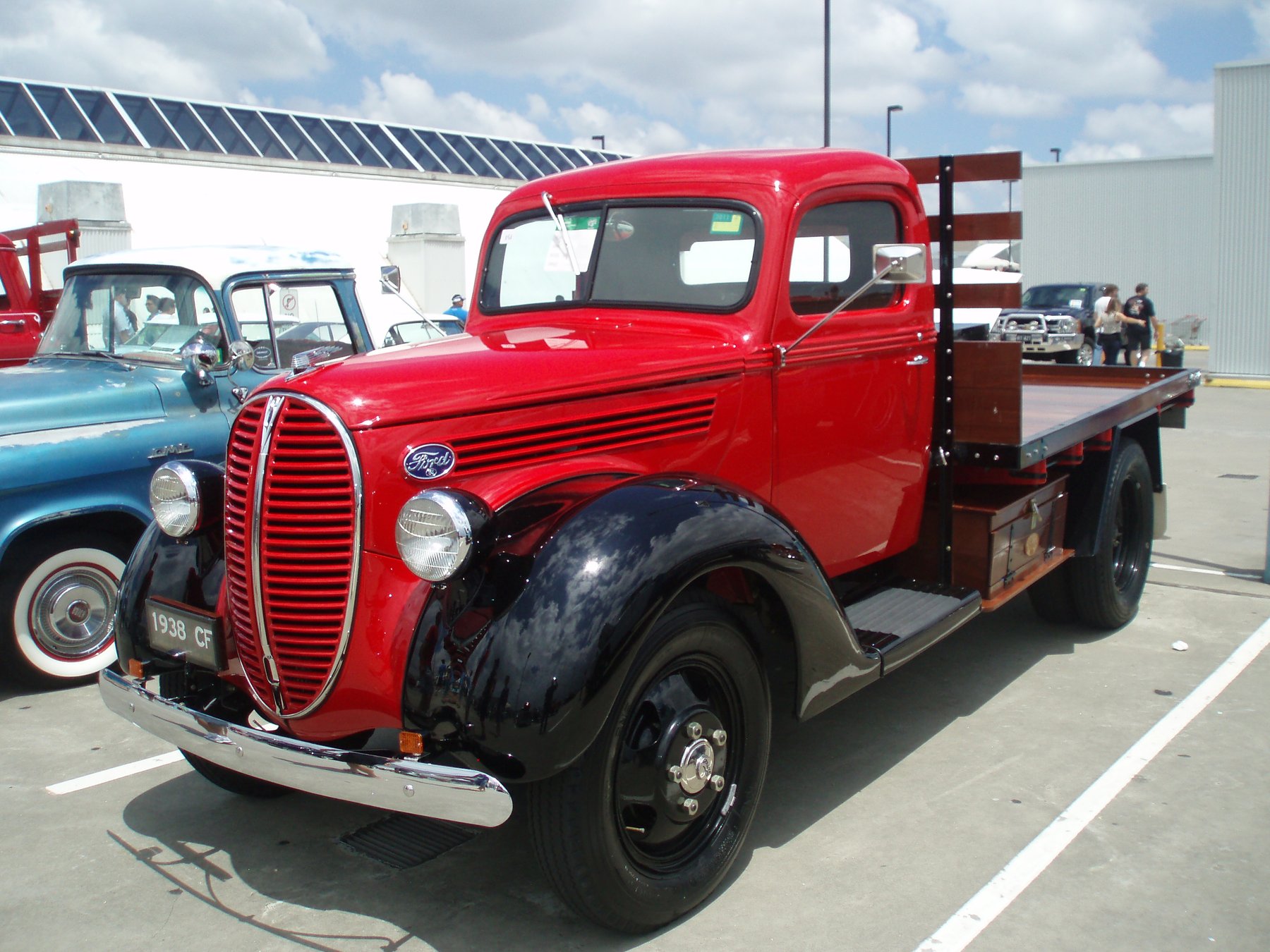 Ford 85