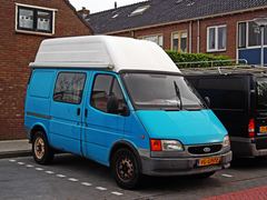 Ford TRANSIT 150D VAN