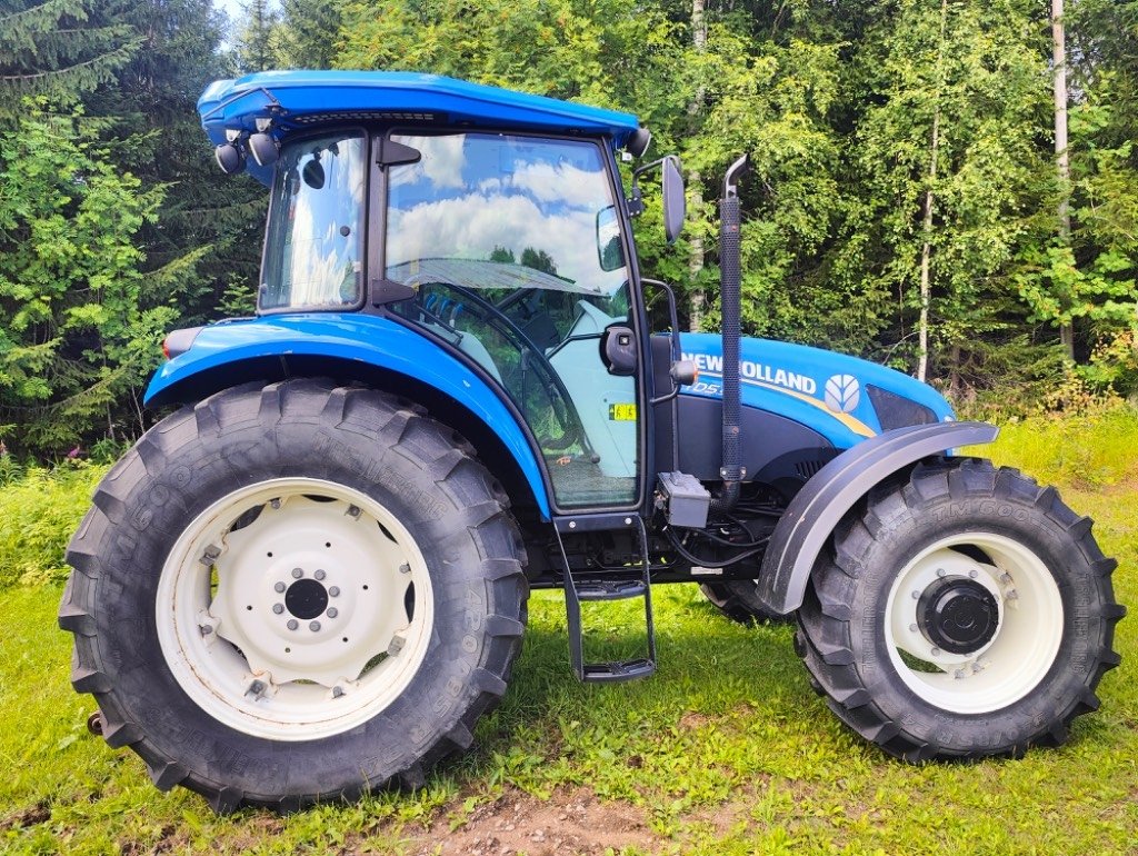 Tractor New Holland TD 5.95