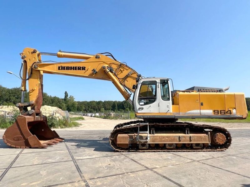 Liebherr R964C