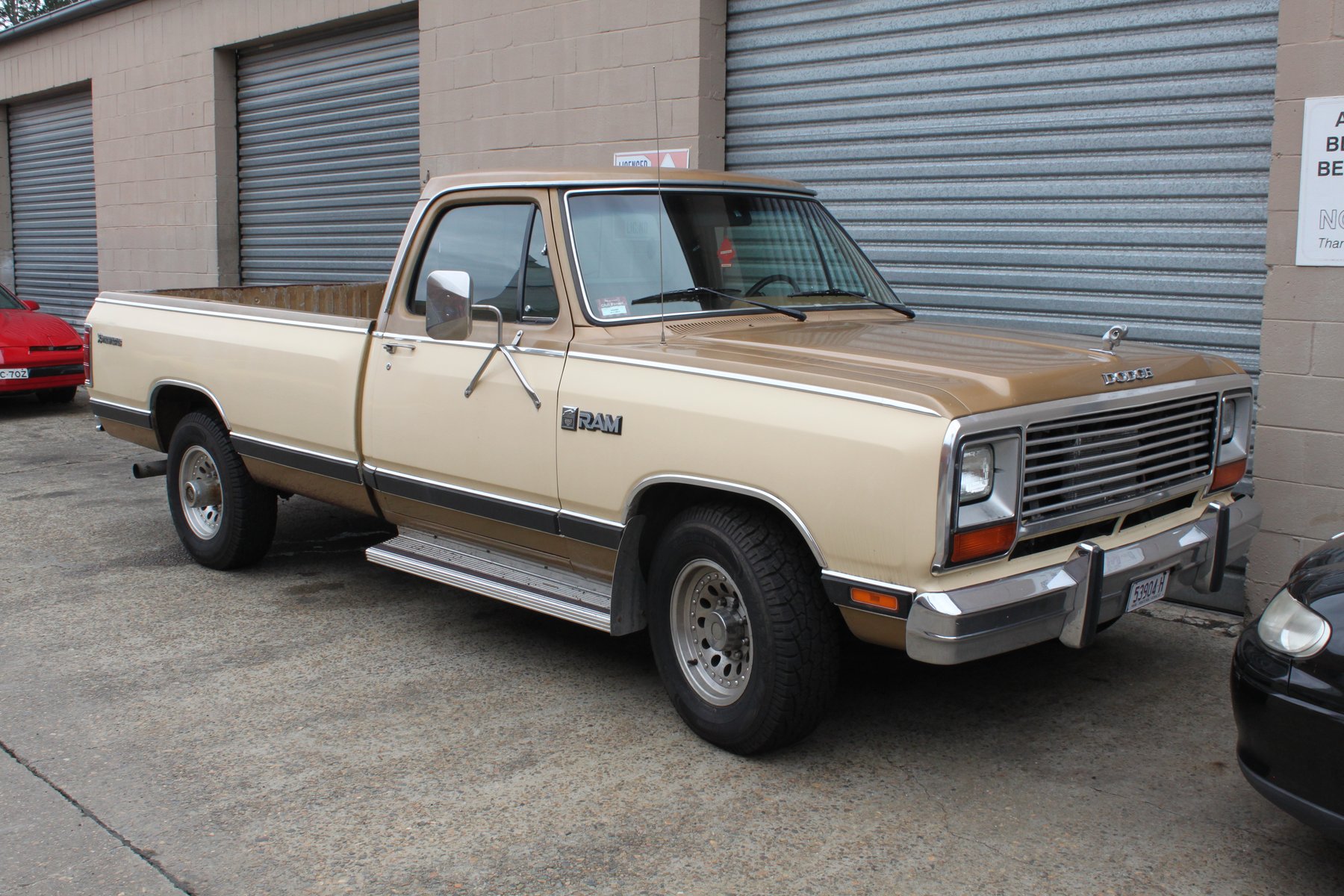 Van Dodge RAM PROSPECTOR