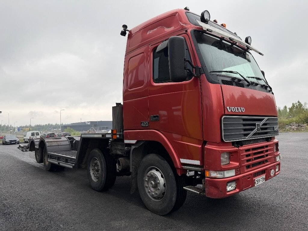 Truck Volvo FH12-42T-80S