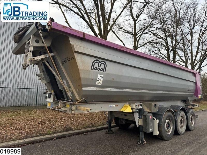 Trailer Menci SA 700 R.