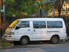 Mitsubishi L300 2500 D LONG