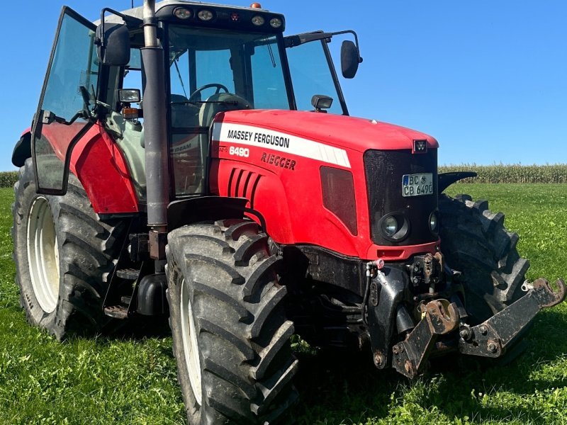 Tractor Massey Ferguson MF 6490 2WD