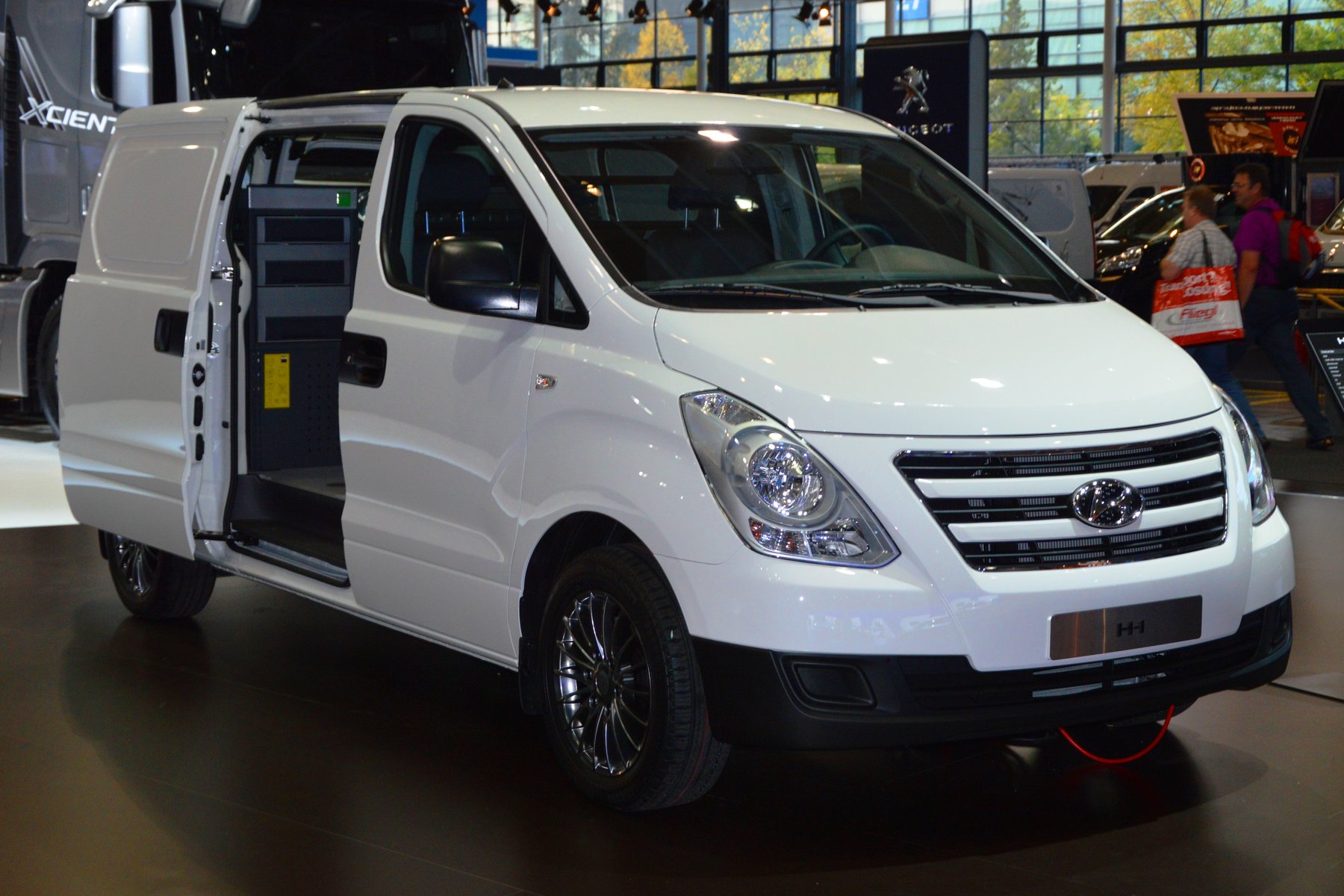 Van Hyundai HYUNDAI H-1