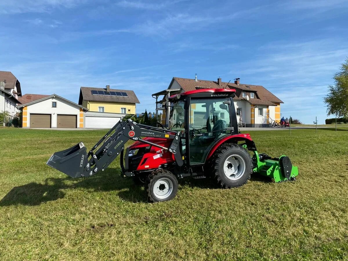 Traktor TYM T395