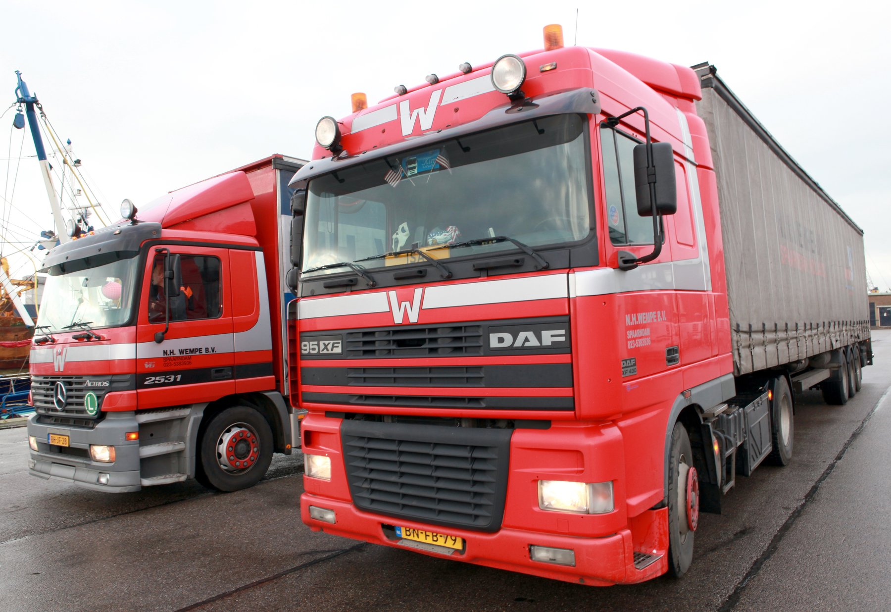 Truck Mercedes Benz ACTROS 2531