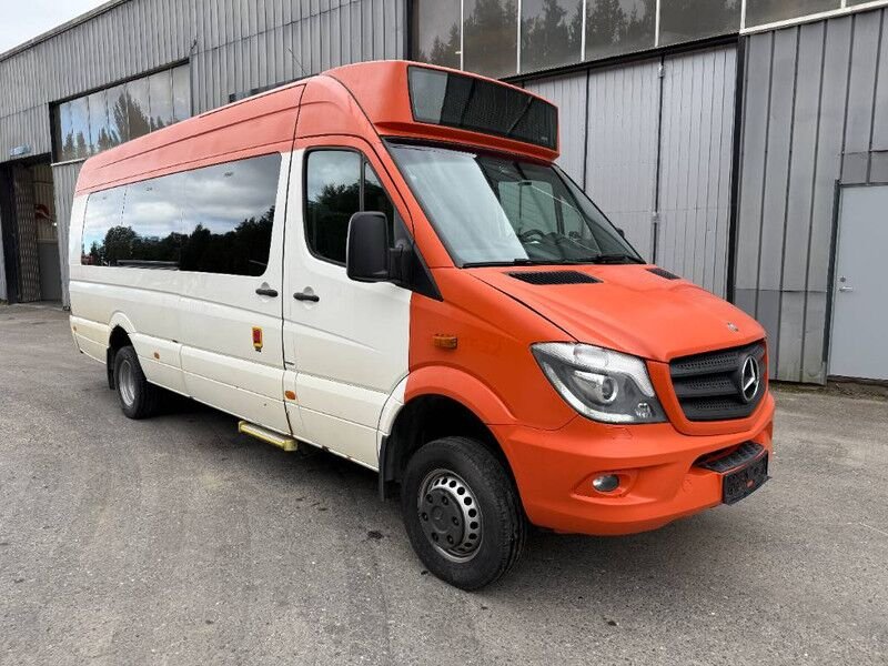 Truck Mercedes Benz 906KA 50/4X4