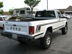 Jeep COMANCHE 4WD AUT.