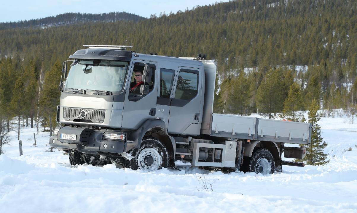 Truck Volvo CO3 6X6 2V
