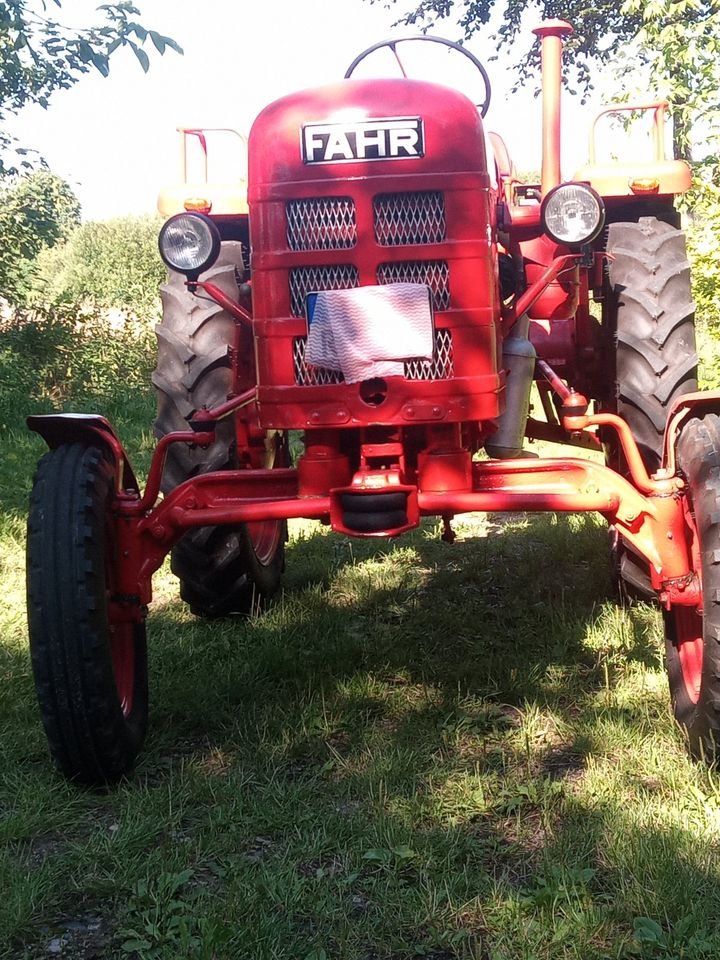 Traktor Fahr D 22 P