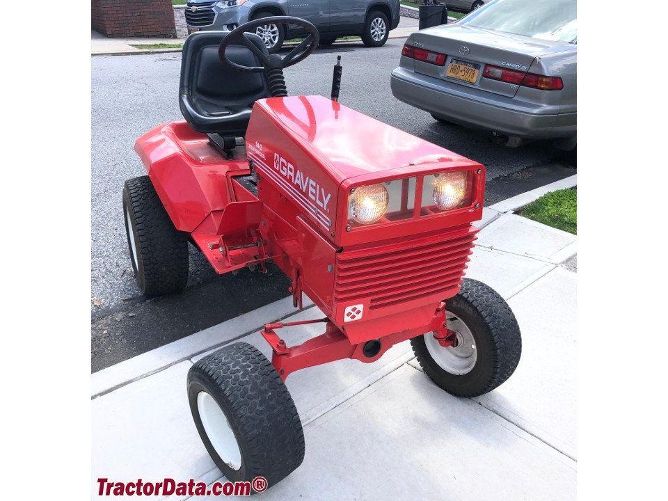 Tractor Gravely Gem 14