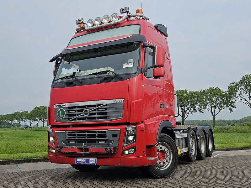 Lastwagen Volvo 12-84RT-16P