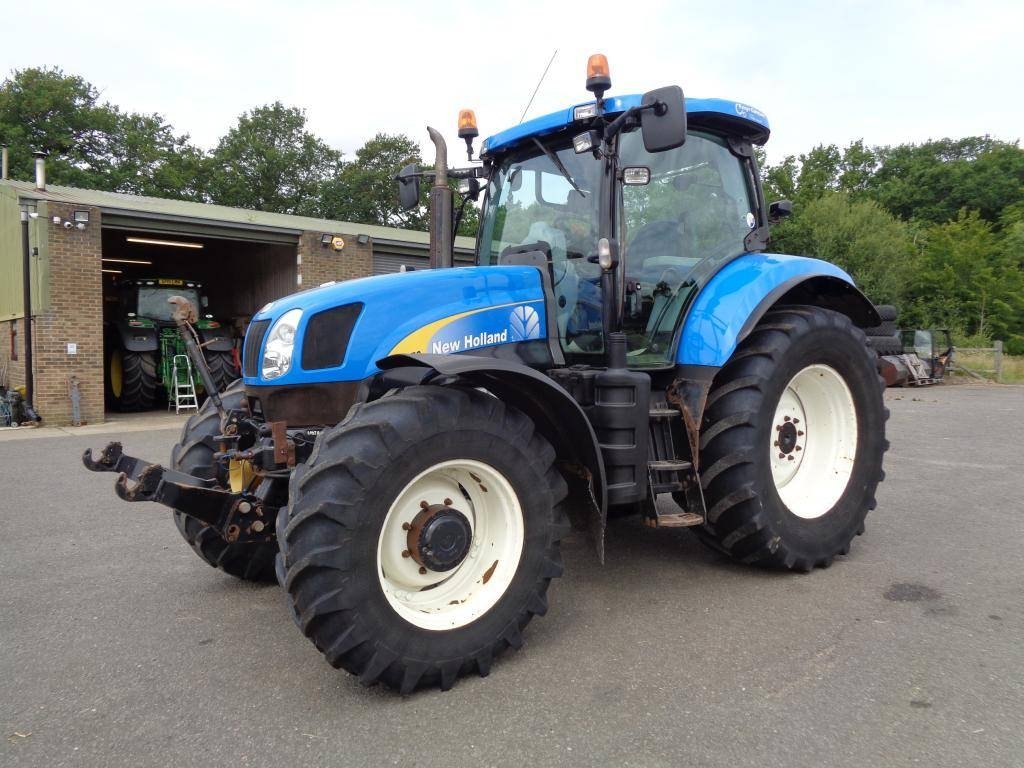 Tractor New Holland T6070 2WD