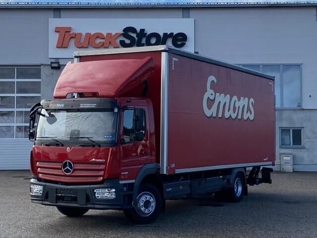 Truck Mercedes Benz Atego 1530L