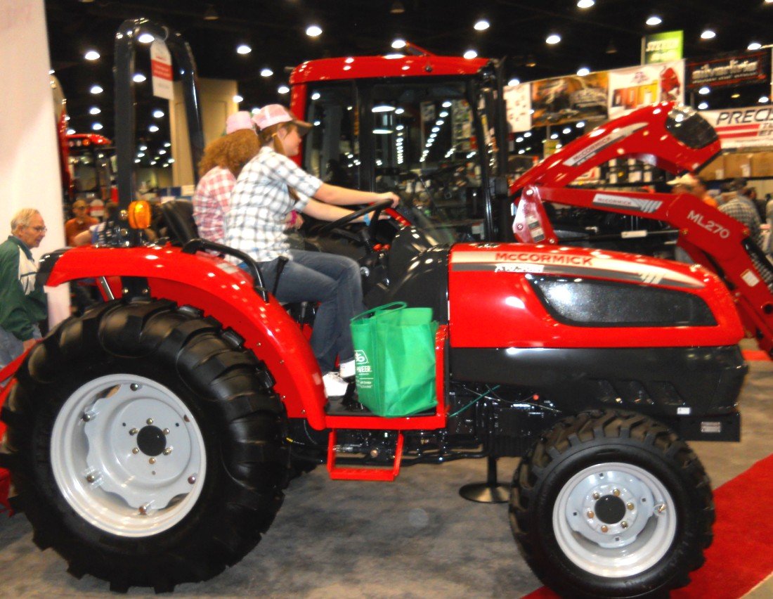 Tractor McCormick X10.50M
