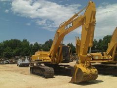 John Deere 330C LC