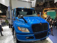 International NAVISTAR 3800