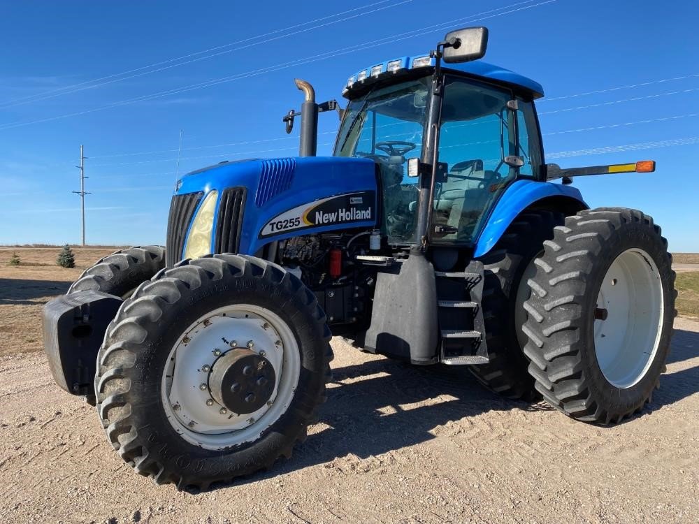 Tractor Case New Holland TG 255