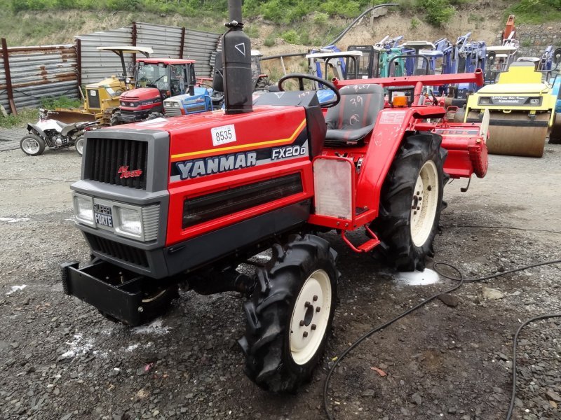 Traktor Yanmar FX20D