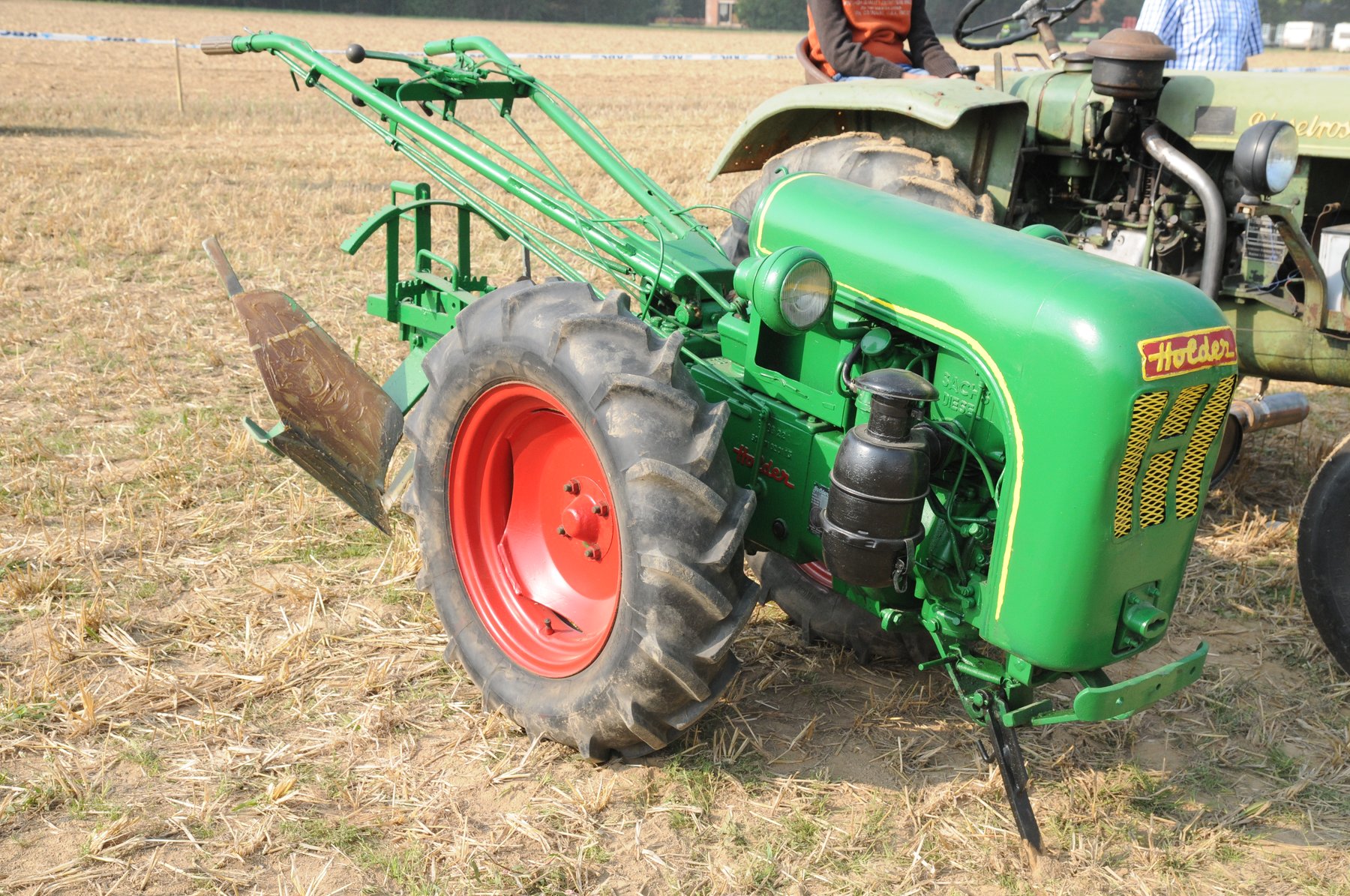 Tractor Holder GmbH Grunbach R1