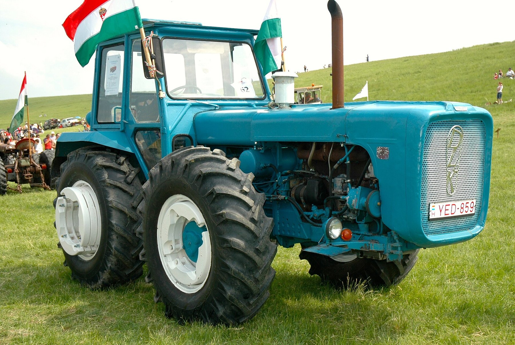Tractor Hscs Dutra D4K