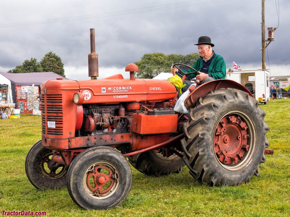 Tractor McCormick SUPER-BWD-6